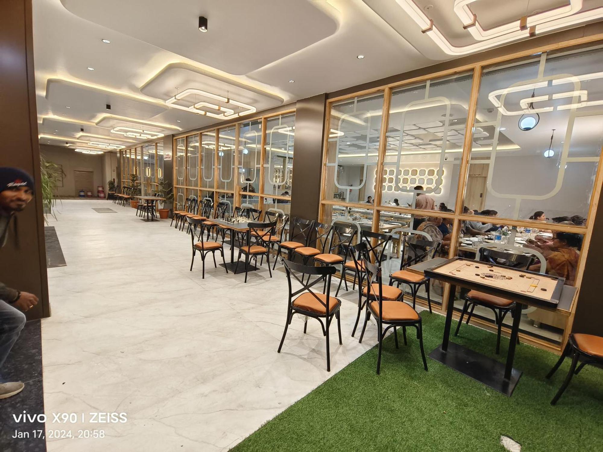 Hotel The Grand Khodiyar Visnagar 外观 照片
